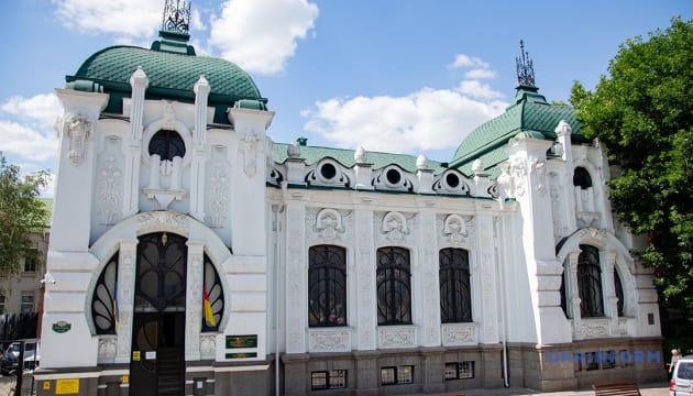 Легенди та реалії краєзнавчого музею у Кропивницькому: оновлена версія