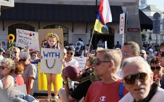 Єврокомісія про напади на українців у Польщі: "Будь-які форми злочинів на ґрунті ненависті засуджуються"