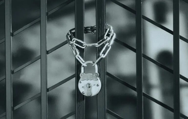 Морські ворота на замку. Скільки Україна втратить через блокаду одеських портів