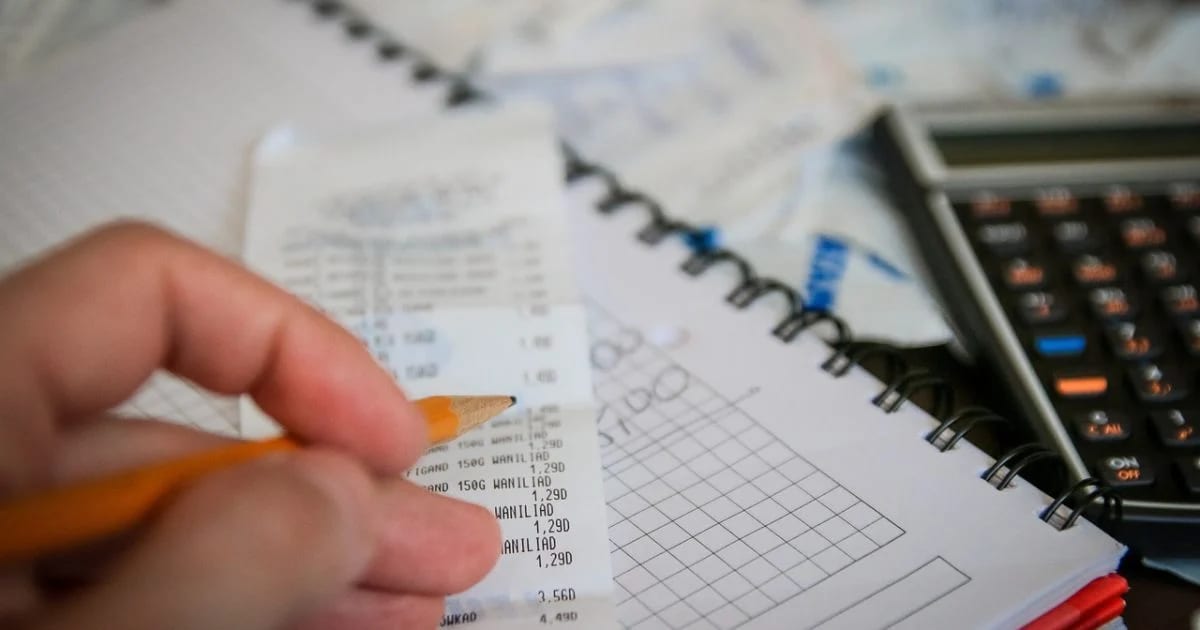 ФОПам нагадали про важливі податки у серпні: що треба встигнути до кінця місяця