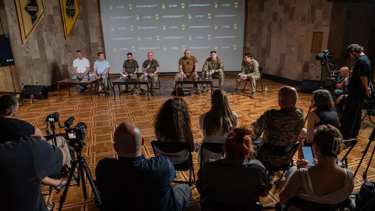 Розслідування теракту в Оленівці: як РФ маніпулює списками полонених