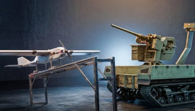 Міноборони розширює гарантоване забезпечення підрозділів дронами та роботизованими комплексами