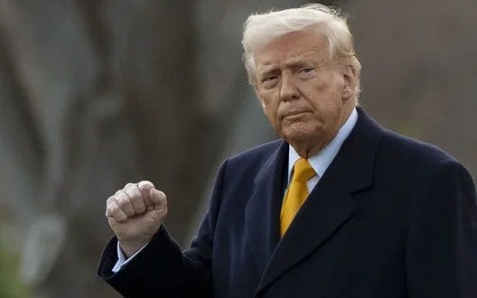 Трамп заявив, що скорочення запасів боєприпасів у США пов’язане з допомогою Україні на $300 млрд