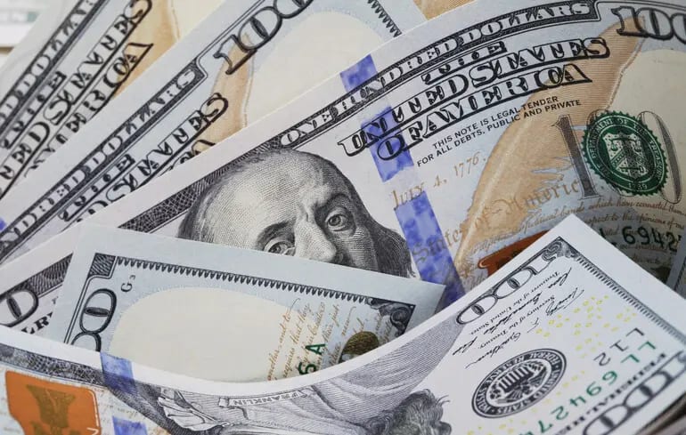 Міжнародні резерви України скоротилися до $51,2 млрд