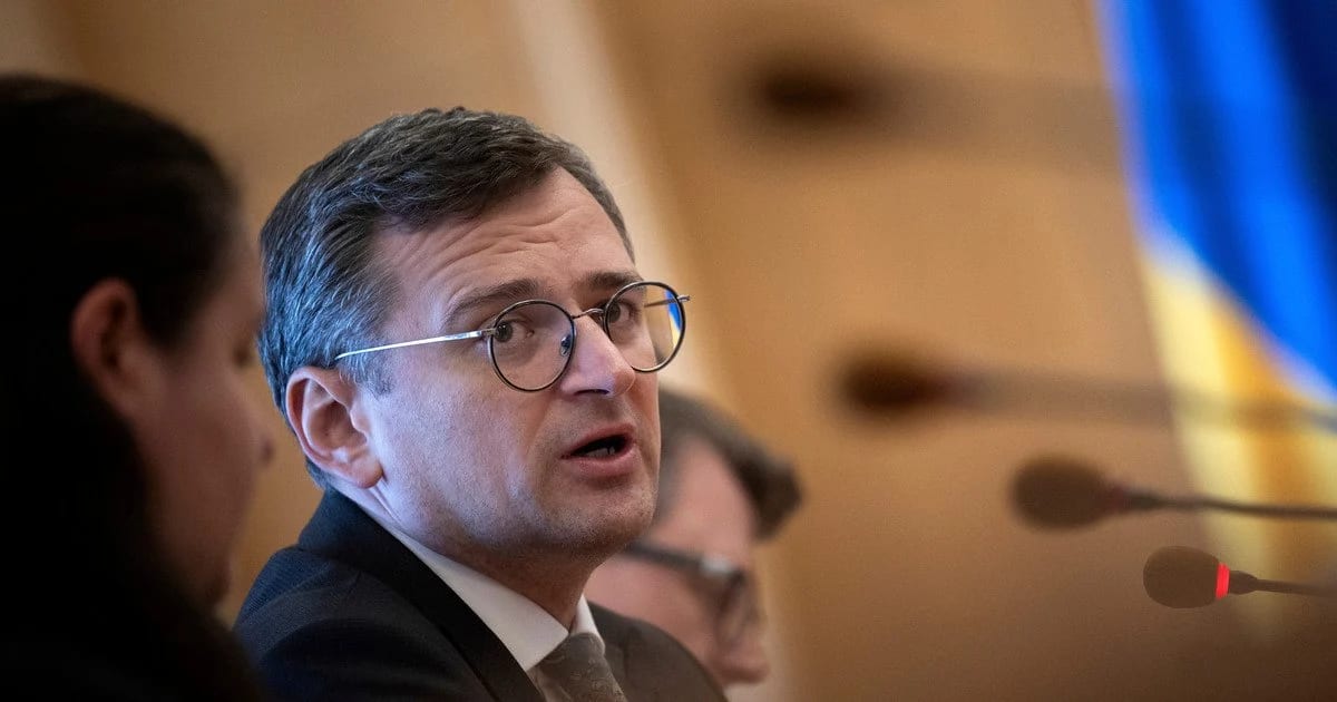 «По Києву битимуть безжально»: Кулеба попередив про важкі місяці
