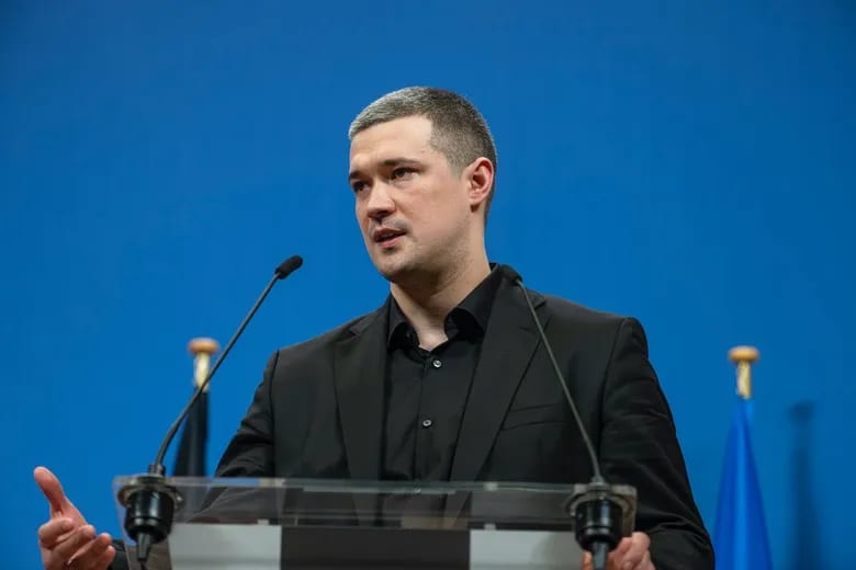 Джерела: Топдепутати зі "слуг" виступали за відставку уряду, окремий фактор – невдоволення Федоровим