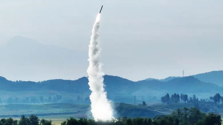 КНДР провела випробування балістичної ракети з дальністю понад 700 км