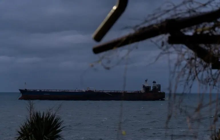 Війна в Чорному морі: Україні слід посилювати тиск на РФ та шукати запасні торговельні маршрути — експерт