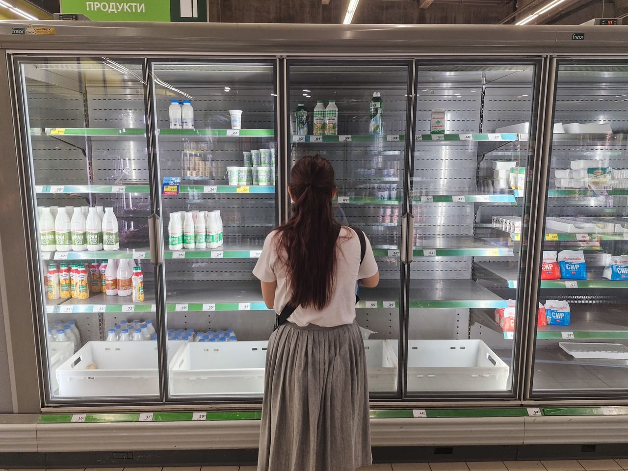 У Києві вперше з початку повномасштабної війни виникли перебої з продуктами та порожні полиці