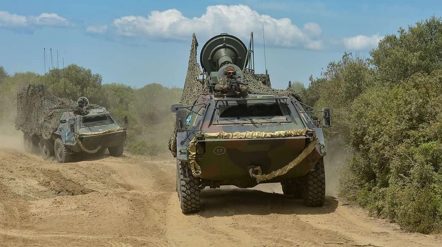 Німеччина обрала колісні бронемашини Piranha 5 замість Boxer для розміщення систем РЕБ