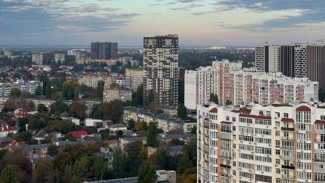На Одещині облаштували житло для 70 родин ВПО у колишньому військовому містечку