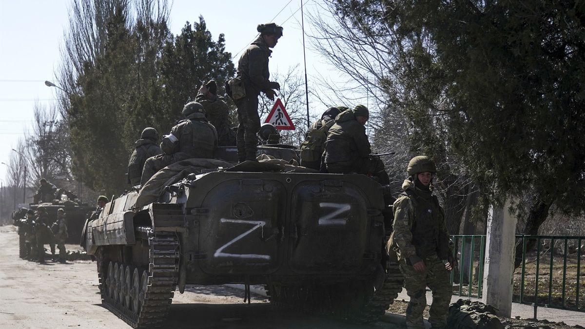 Нові методи залучення на війну: як у Росії з'явились "мисливці на контрактників"