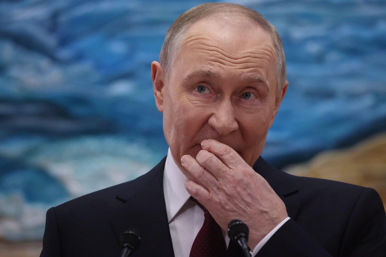 Путін активізує провокації проти НАТО через ситуацію в Україні — Ставрідіс для Bloomberg